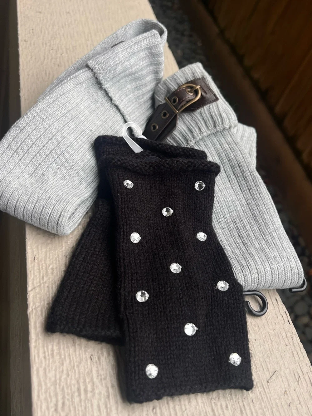 NWT Cozy Winter Set Bundle Rhinestone Fingerless Gloves & Knit Leg Warmers Y2K